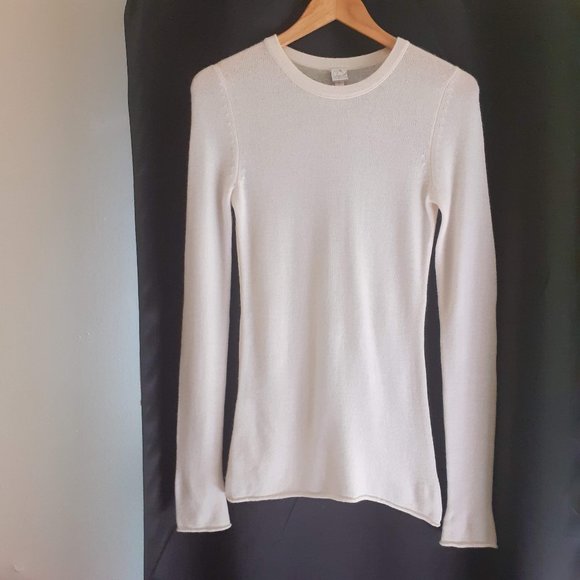 AQUA 100%CASHMERE LONGER SLEEVE RIBBED KNIT SWEATER ,Cream SMALL with measuremnt - Picture 1 of 4
